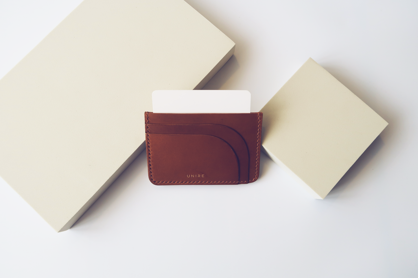 5 SLOT CARD HOLDER WITH FOLDED BILL COMPARTMENT