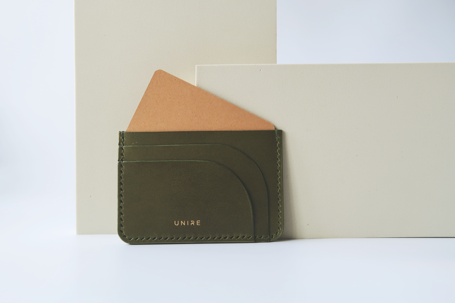 5 SLOT CARD HOLDER WITH FOLDED BILL COMPARTMENT