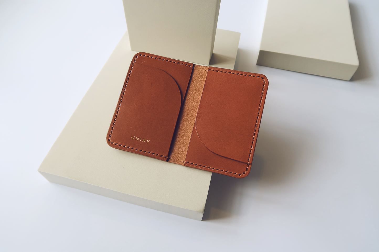 4 SLOT BIFOLD CARD HOLDER