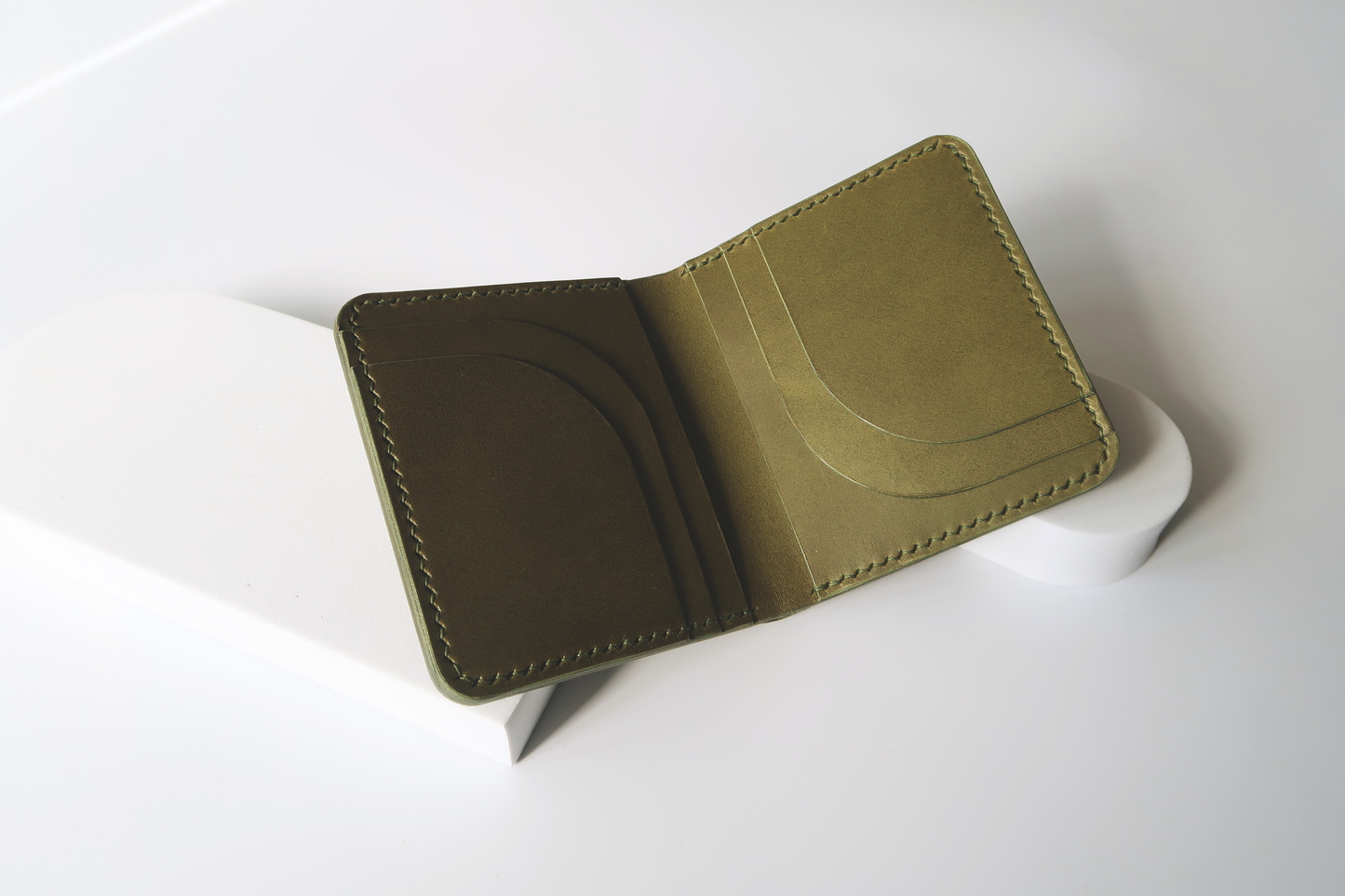 6 SLOT BIFOLD WALLET