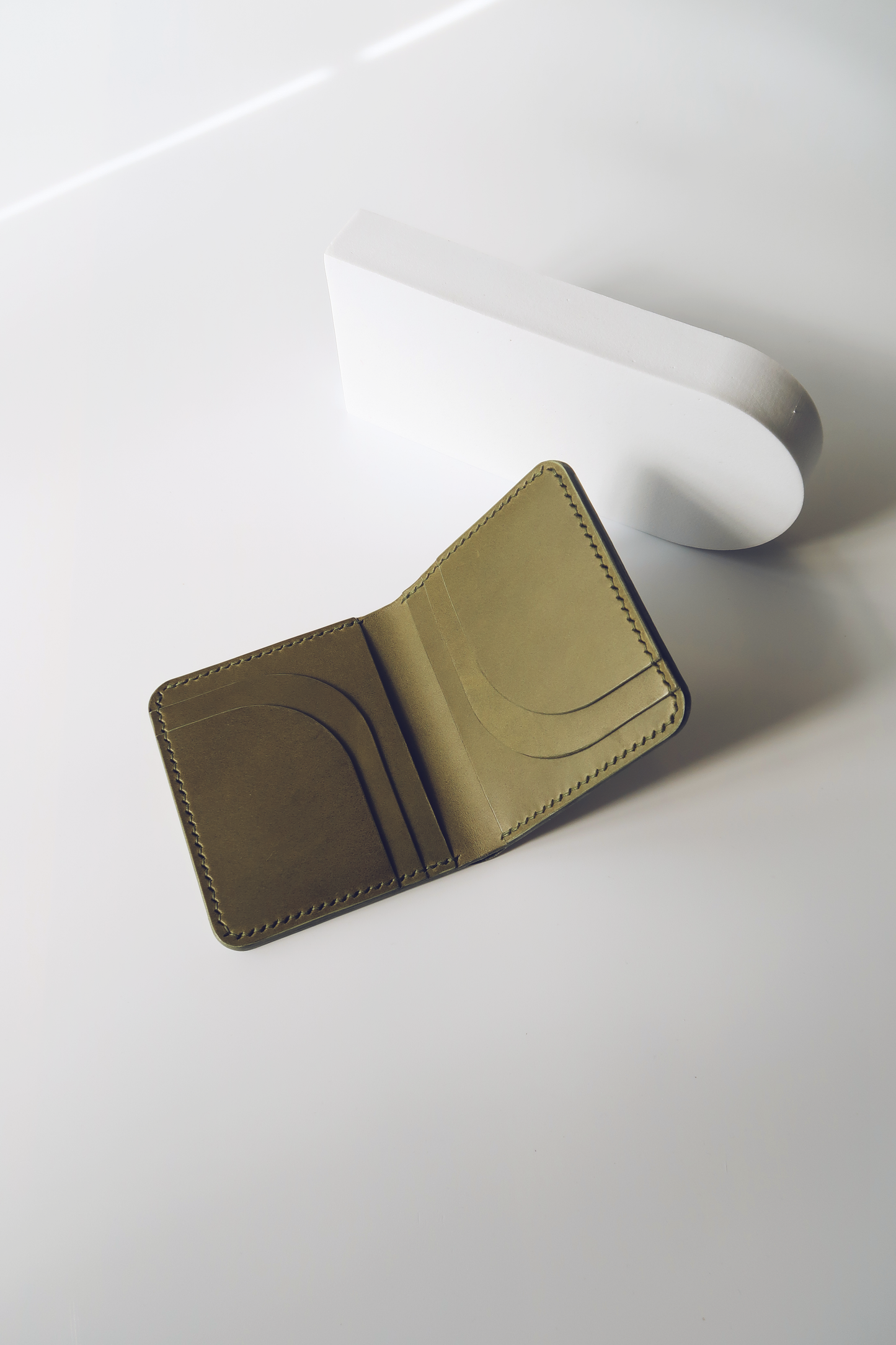 6 SLOT BIFOLD WALLET